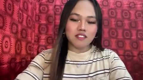 Snapshot of yourspecialgirl_rhea chatting on 3, 5, 2026 yourspecialgirl_rhea online show from 3, 5, 2026