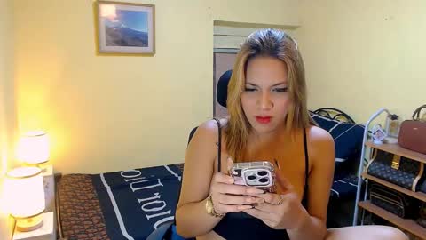 Snapshot of yoursweetangelxxx chatting on 28, 2, 2025 YourDreamgirl  online show from 28, 2, 2025