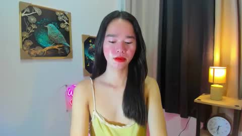 Snapshot of yourtinybunny chatting on 18, 4, 2026 yourtinybunny online show from 18, 4, 2026