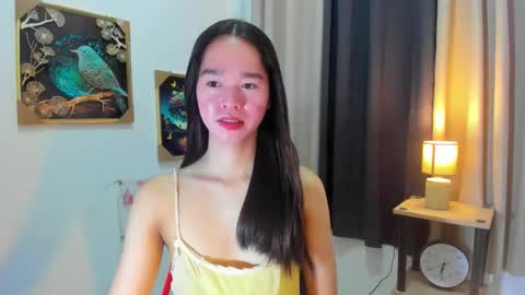 Snapshot of yourtinybunny chatting on 25, 4, 2026 yourtinybunny online show from 25, 4, 2026