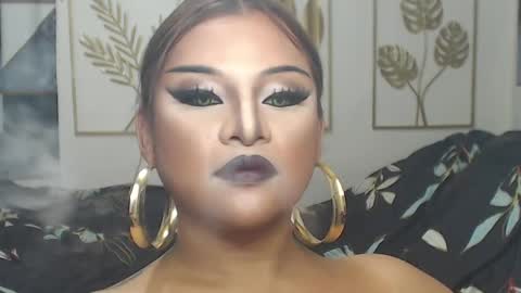 Snapshot of yourtrannyqueenxxx chatting on 26, 4, 2026 Anastacia Grey online show from 26, 4, 2026