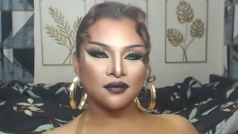 Snapshot of yourtrannyqueenxxx chatting on 2, 5, 2026 Anastacia Grey online show from 2, 5, 2026