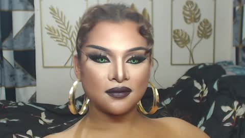Snapshot of yourtrannyqueenxxx chatting on 4, 5, 2026 Anastacia Grey online show from 4, 5, 2026