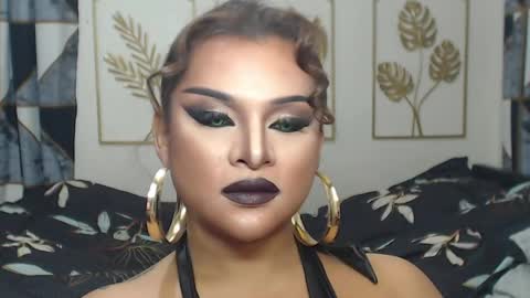 Snapshot of yourtrannyqueenxxx chatting on 13, 5, 2026 Anastacia Grey online show from 13, 5, 2026