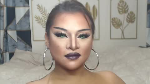 Snapshot of yourtrannyqueenxxx chatting on 21, 5, 2026 Anastacia Grey online show from 21, 5, 2026
