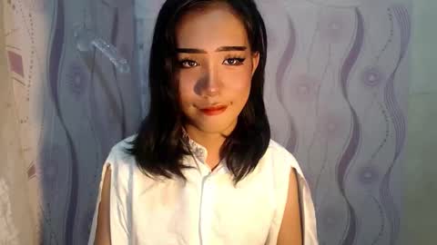 Snapshot of yourwife_material99 chatting on 26, 3, 2026 yourwife_material99 online show from 26, 3, 2026