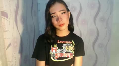 Snapshot of yourwife_material99 chatting on 16, 4, 2026 yourwife_material99 online show from 16, 4, 2026