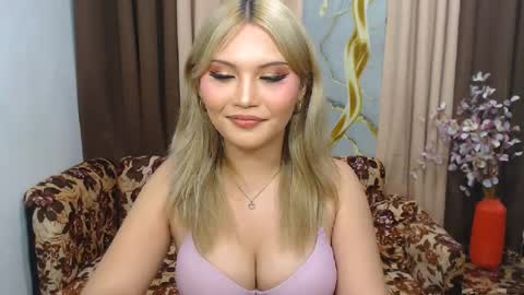 Snapshot of youungsextdeity chatting on 7, 7, 2026 cathy online show from 7, 7, 2026