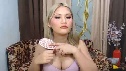 Snapshot of youungsextdeity chatting on 9, 7, 2026 cathy online show from 9, 7, 2026