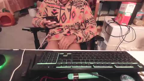 Snapshot of youwillcallmedaddy chatting on 6, 4, 2026 daddy online show from 6, 4, 2026