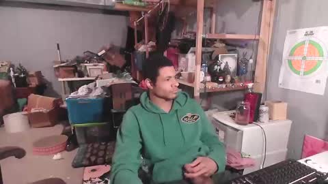 Snapshot of youwillcallmedaddy chatting on 14, 4, 2026 daddy online show from 14, 4, 2026