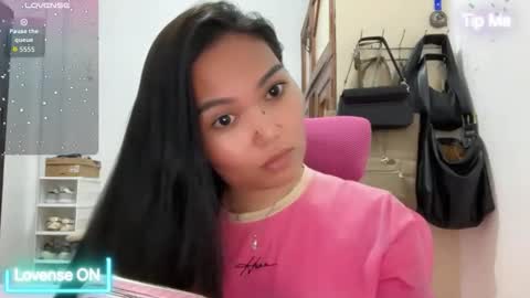 Snapshot of yrdrmgrl_jennie26 chatting on 2, 5, 2026 yrdrmgrl_jennie26 online show from 2, 5, 2026