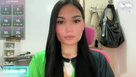 Snapshot of yrdrmgrl_jennie26 chatting on 4, 5, 2026 yrdrmgrl_jennie26 online show from 4, 5, 2026