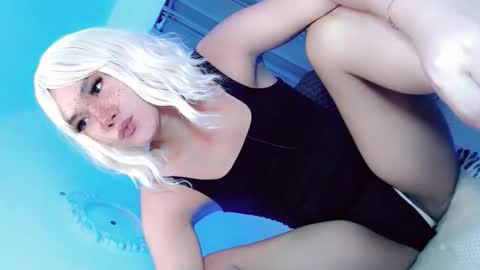 ysabella_love69 online show from 17, 11, 2025