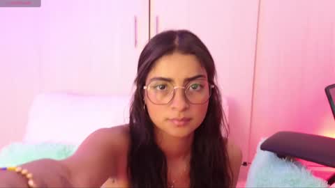 Snapshot of yues0506 chatting on 31, 1, 2025 Yurani online show from 31, 1, 2025
