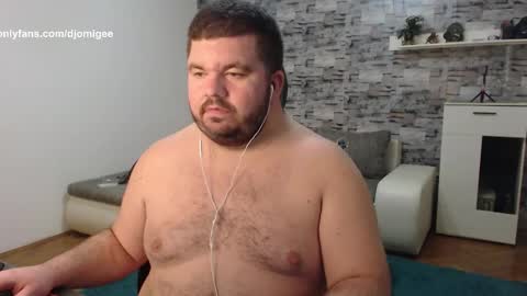 Snapshot of yugogee chatting on 30, 10, 2025 Yugo -  online show from 30, 10, 2025