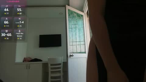 Yuki online show from 2, 12, 2025