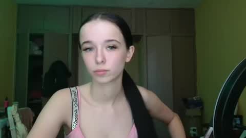 Snapshot of yuliastar chatting on 19, 4, 2026 Yuliia online show from 19, 4, 2026