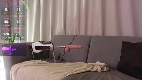 yuliethpetite online show from 21, 10, 2025