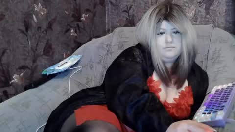Snapshot of yuliiared chatting on 9, 7, 2026 yuliiared online show from 9, 7, 2026