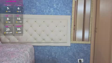 yulissa_girls online show from 13, 10, 2025