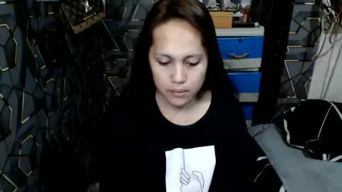 Snapshot of yumi_white chatting on 13, 1, 2026 yumi online show from 13, 1, 2026