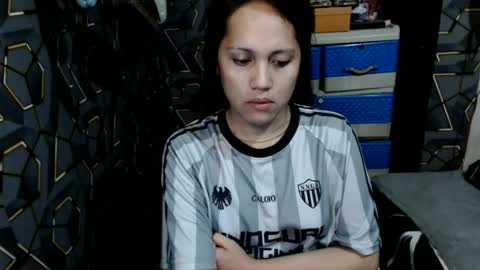 Snapshot of yumi_white chatting on 23, 2, 2026 yumi online show from 23, 2, 2026