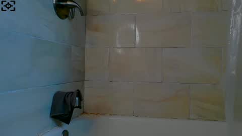 Snapshot of yumiepussyy chatting on 6, 1, 2025 Payton kelly online show from 6, 1, 2025