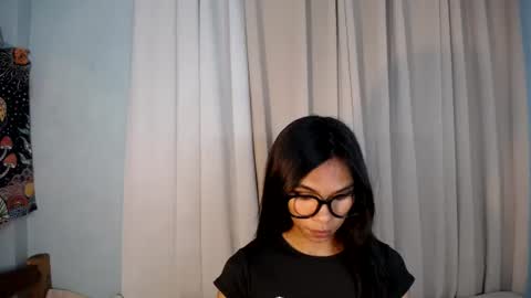 CALL ME YUMLEXX online show from 29, 6, 2026
