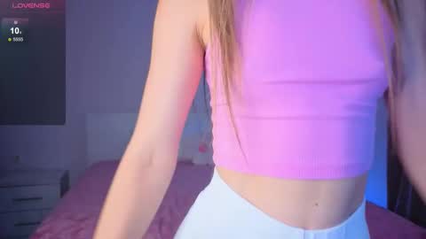 Snapshot of yumiiai chatting on 19, 9, 2025 Yumi online show from 19, 9, 2025