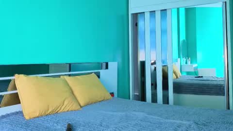 Snapshot of yumiiai chatting on 12, 11, 2025 Yumi online show from 12, 11, 2025