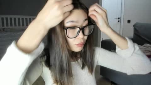 Yumi online show from 28, 1, 2025