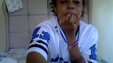 Snapshot of yummy_squirterr chatting on 5, 6, 2026 Munah online show from 5, 6, 2026