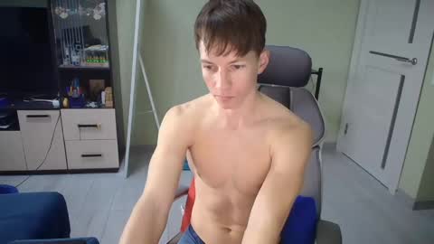 Snapshot of yummyalexxx chatting on 16, 2, 2025 Alex online show from 16, 2, 2025