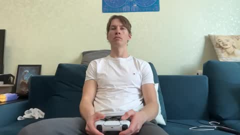 Snapshot of yummyalexxx chatting on 5, 2, 2026 Alex online show from 5, 2, 2026