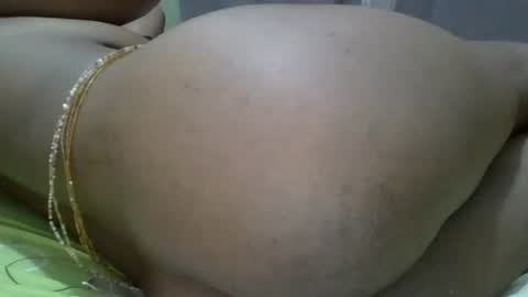 Snapshot of yummychocolate_2 chatting on 14, 10, 2025 YUMMY online show from 14, 10, 2025