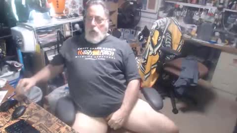 Snapshot of yummyflguy chatting on 13, 4, 2026 yummyflguy online show from 13, 4, 2026