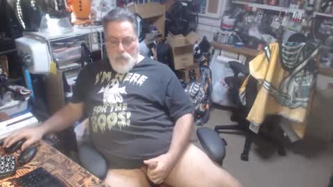 Snapshot of yummyflguy chatting on 16, 4, 2026 yummyflguy online show from 16, 4, 2026