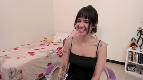 Snapshot of yunablack chatting on 4, 3, 2025 Yuna online show from 4, 3, 2025