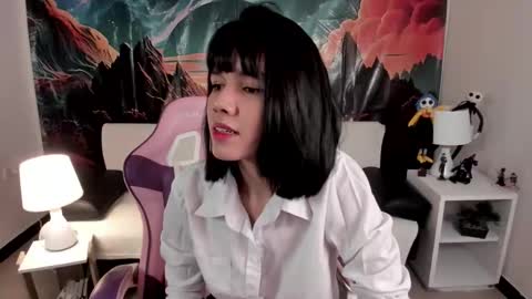 Snapshot of yunablack chatting on 17, 9, 2025 Yuna online show from 17, 9, 2025