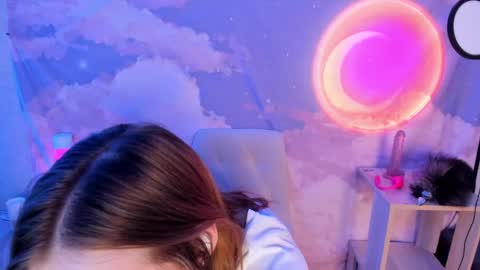 Snapshot of yunapeace chatting on 14, 4, 2026 Yuna online show from 14, 4, 2026