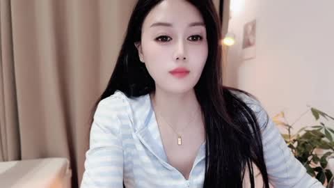Snapshot of yuner0715 chatting on 22, 4, 2026 YunEr online show from 22, 4, 2026