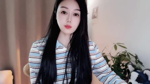 Snapshot of yuner0715 chatting on 24, 4, 2026 YunEr online show from 24, 4, 2026