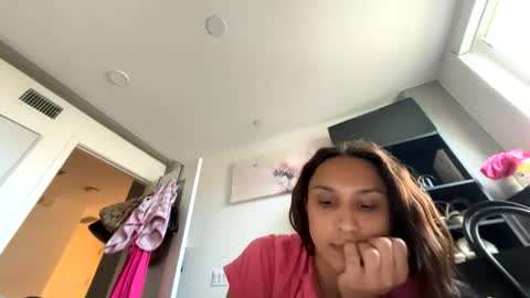 Snapshot of yungfemslut chatting on 14, 7, 2026 BbyTSSLut online show from 14, 7, 2026
