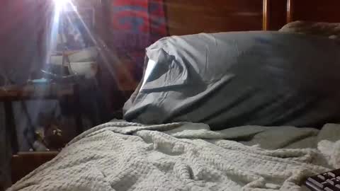 Snapshot of yungstallion10 chatting on 26, 11, 2025 Fire 0range kush online show from 26, 11, 2025