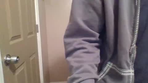 Snapshot of yungstallion10 chatting on 28, 11, 2025 Fire 0range kush online show from 28, 11, 2025