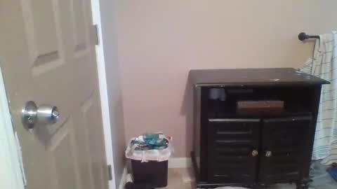 Snapshot of yungstallion10 chatting on 3, 12, 2025 Fire 0range kush online show from 3, 12, 2025
