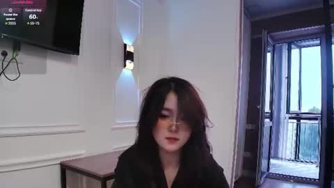 yunlihn_ online show from 4, 8, 2026