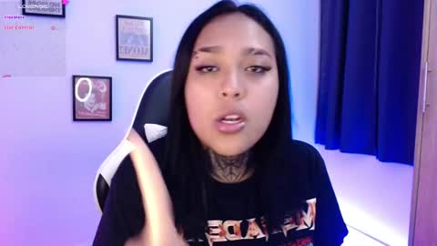 Angelly online show from 7, 2, 2026