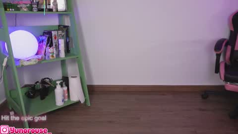 yunorose_ online show from 16, 11, 2025